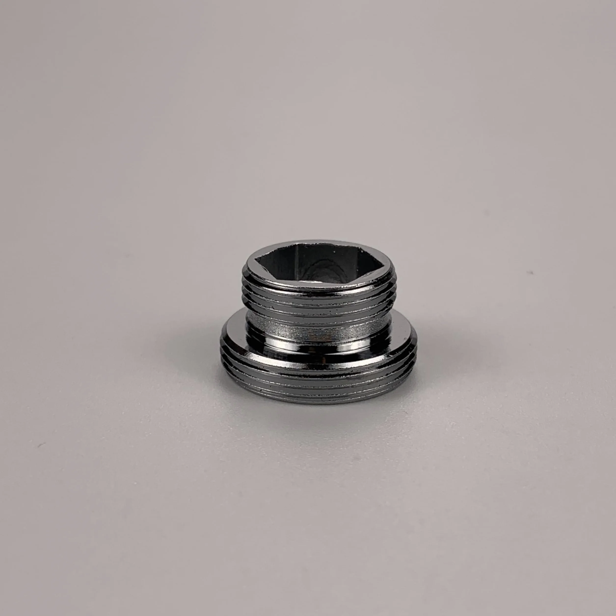 Adattatore per rubinetto M20 su M22 - 2 pezzi, adattatore filettato per filettatura esterna M20 e M22, adatto per rubinetti da cucina, risparmiatori d'acqua, depuratori d'acqua, raccordi per