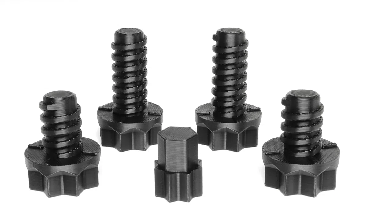Kit Viti Ricambio Mobili Giardino Compatibili con Keter Allibert – 2 Viti 45 mm + 2 Viti 34 mm + Adattatore Universale – Plastica Resistente per Esterno