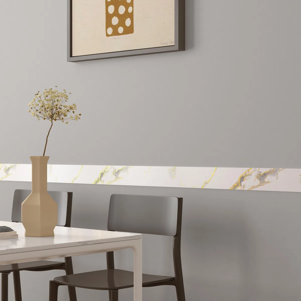 Decotalk Bordo Adesivo per Mobili Bianco e Oro Effetto Marmo 7.6X600cm Bordi Adesivi per Pareti Carta da Parati Autoadesiva Muro Bianca Nastro Adesivo Decorativa Bordo Specchio Linee Murali Rimovibile