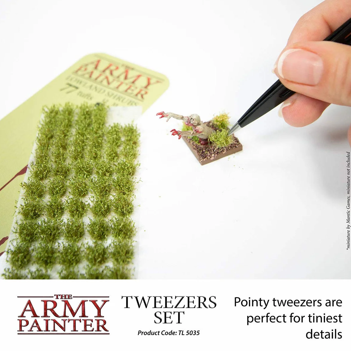 The Army Painter | Set di 2 pinzette di precisione | Punta Fine e Punta Piatta | Set per Assemblaggio di Modellini in Miniatura